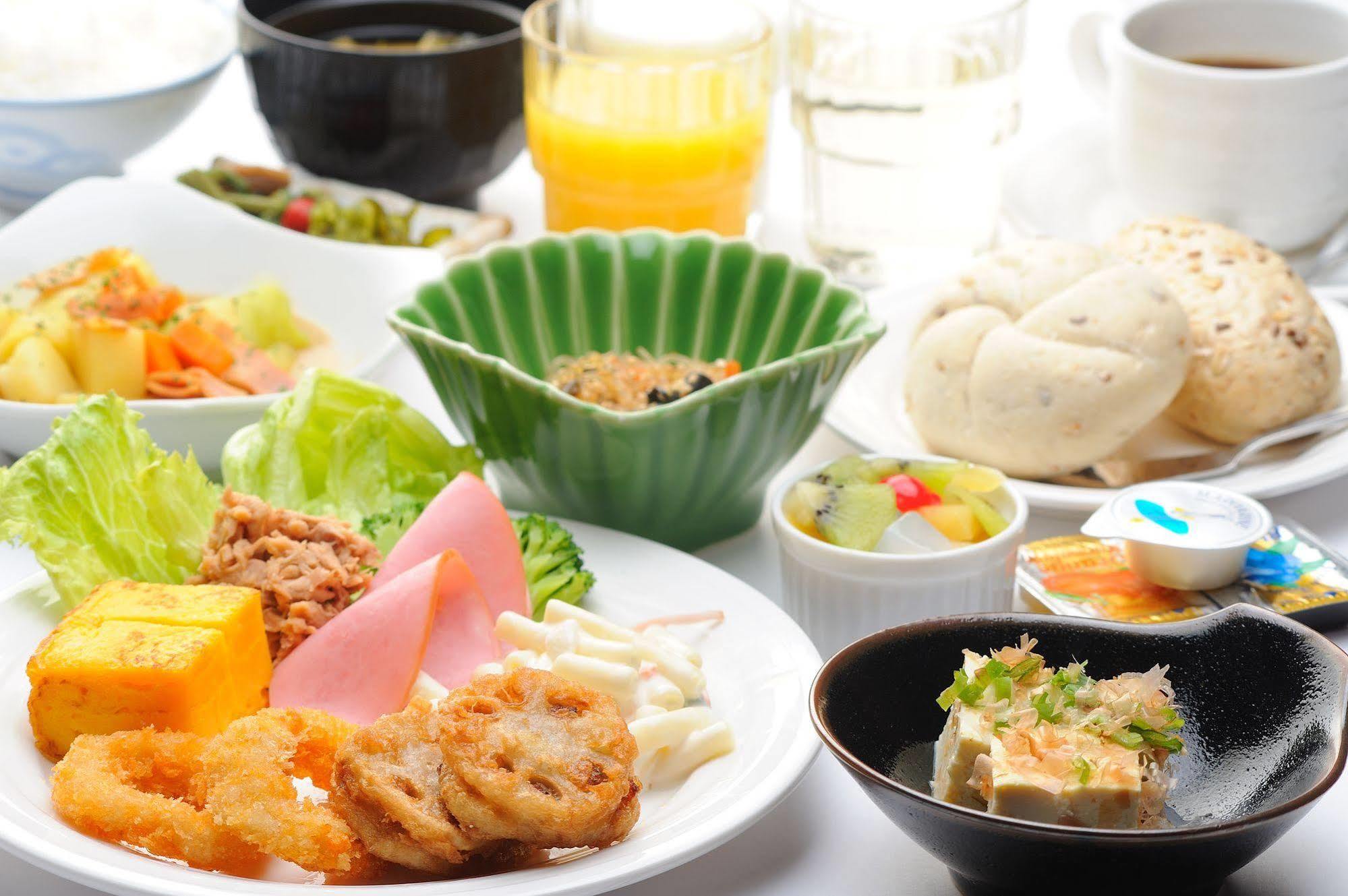 Route Inn Grantia Hidatakayama Wakura No Yado Extérieur photo
