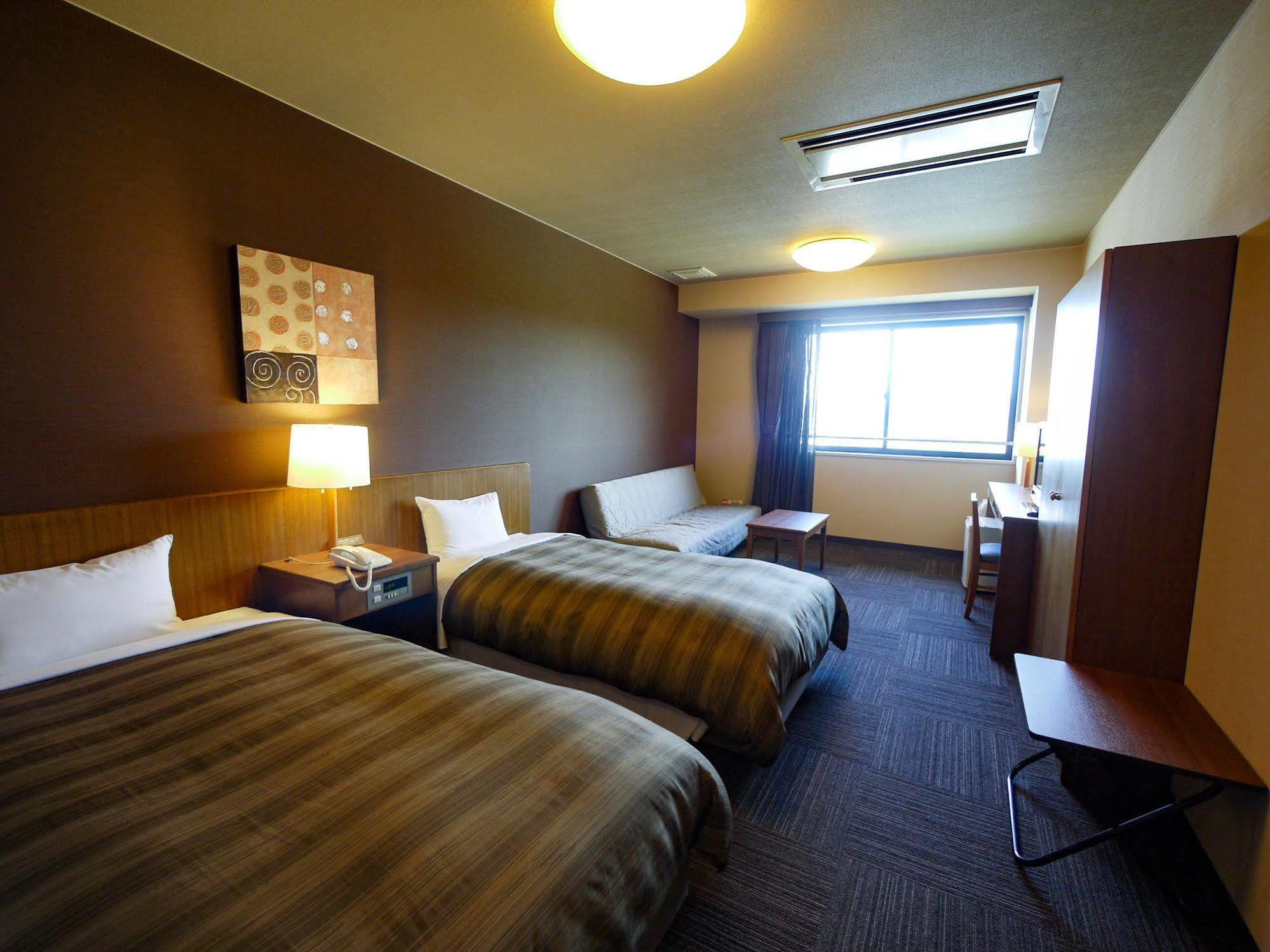 Route Inn Grantia Hidatakayama Wakura No Yado Extérieur photo